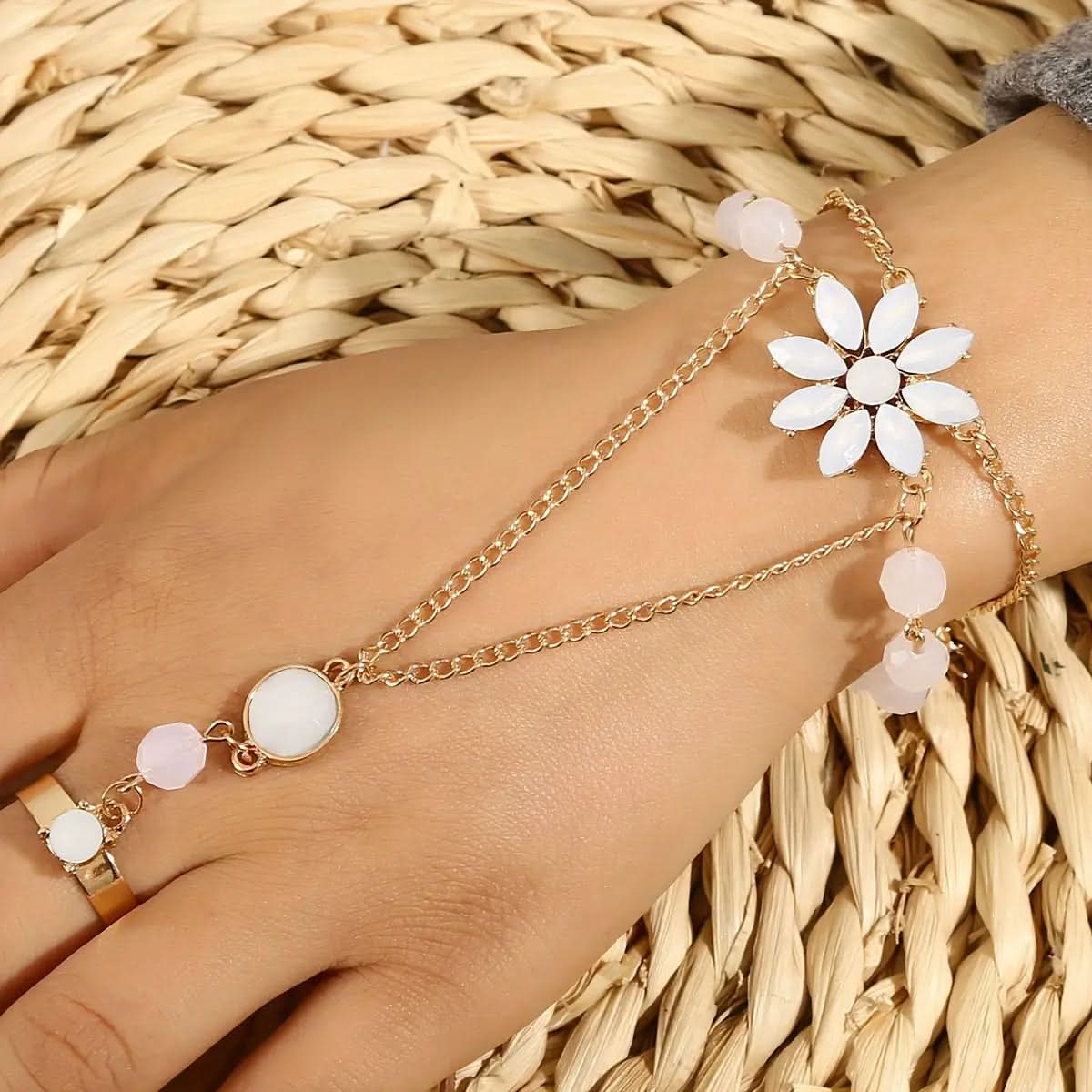 Flower braceletFor Women Party Holiday Decor Creative Hand Jewelry - DONGMEI CHEN TEXTILES